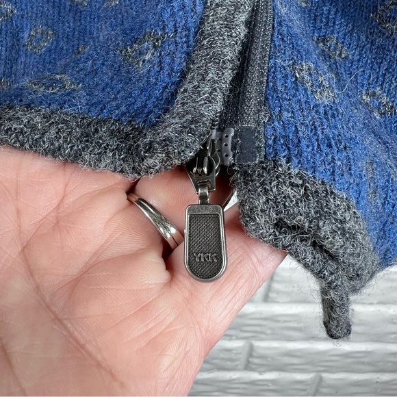 ROYAL ROBBINS Wool Asymmetrical Zip Cardigan Sweater - Picture 12 of 12